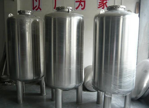 不锈钢水箱如何防止出水口被污染