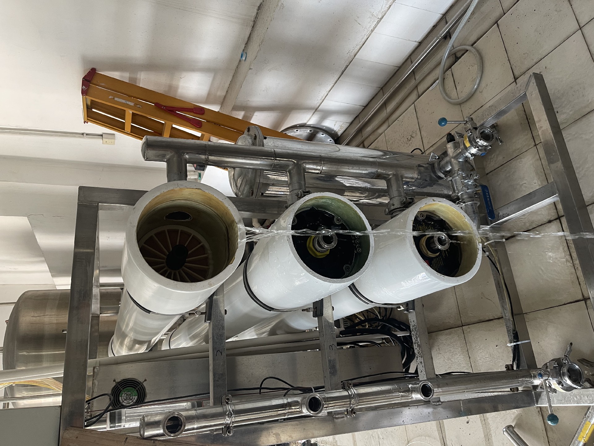 ro膜+膜壳 (2).jpg